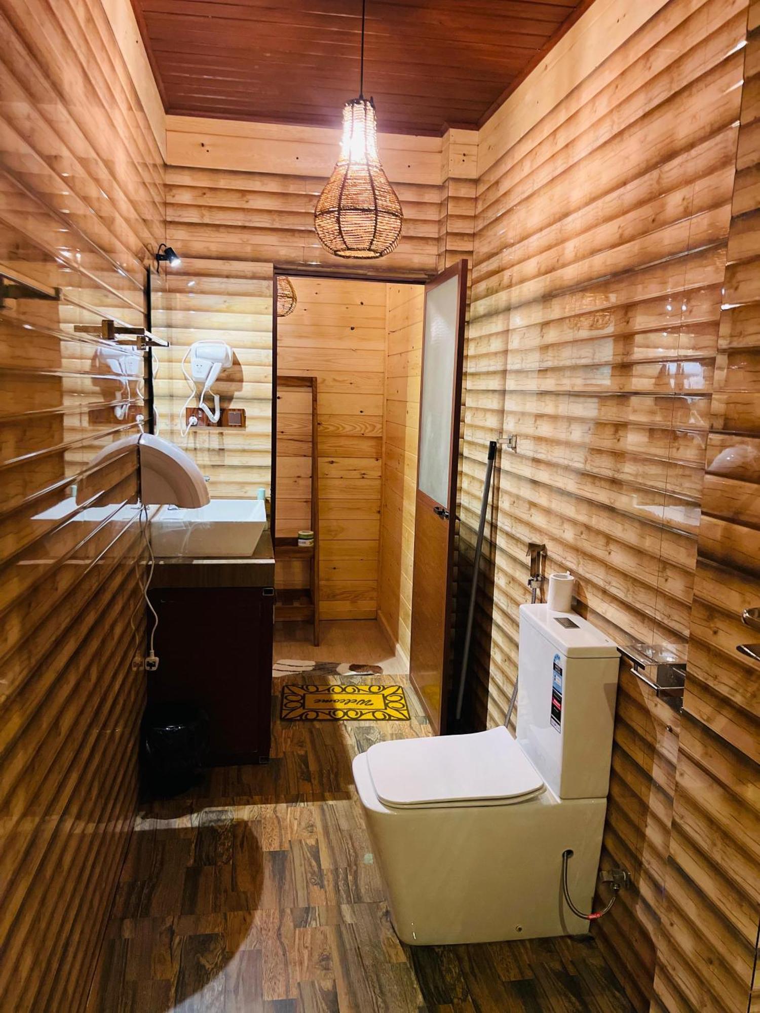 Ella Wood Cabin Exteriör bild