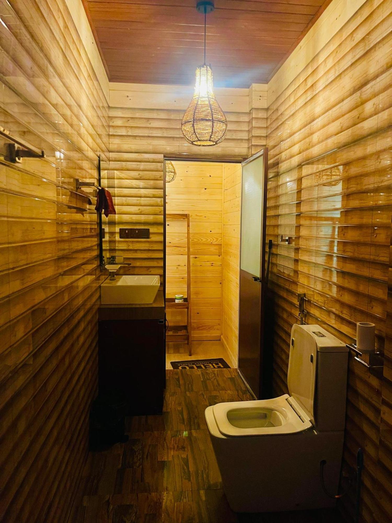 Ella Wood Cabin Exteriör bild