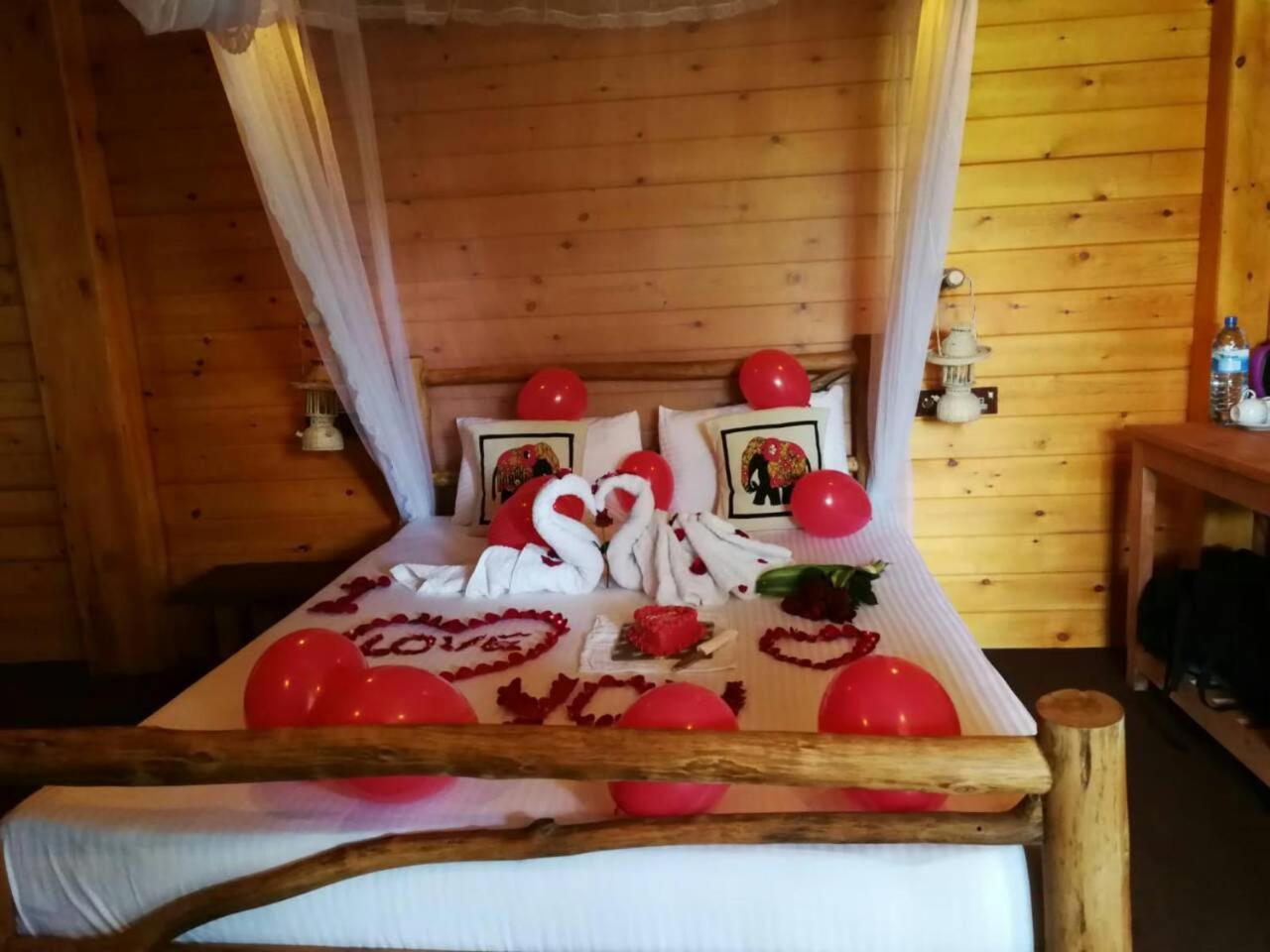 Ella Wood Cabin Exteriör bild